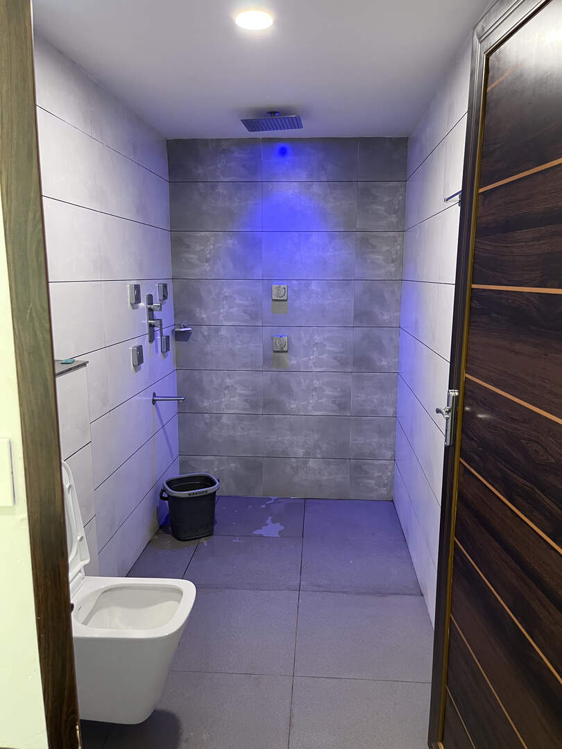 Clean and hygienic bathroom at the homestay